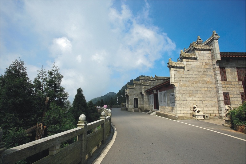 003-南天门祖师殿山门-南天门山门全景.jpg